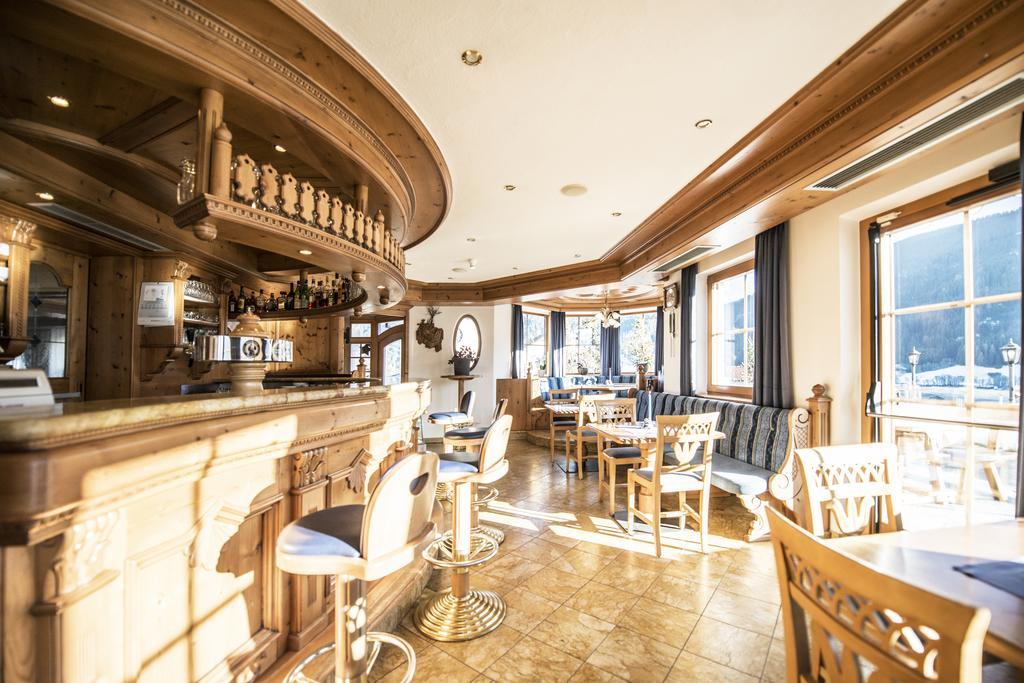 Turmhotel Gschwendt Planca di Sopra Bagian luar foto